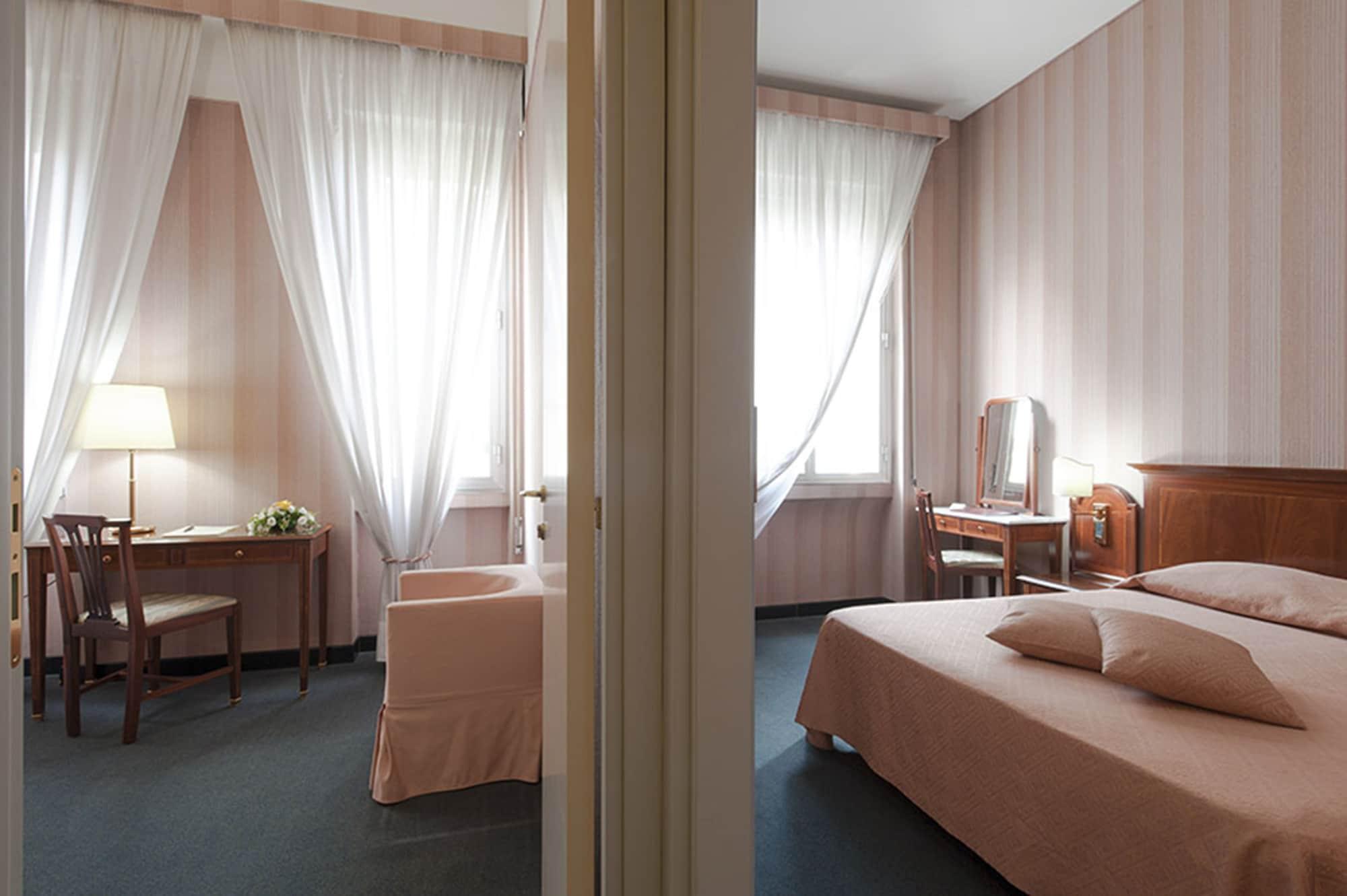 Hotel Esplanade Pescara Exteriör bild